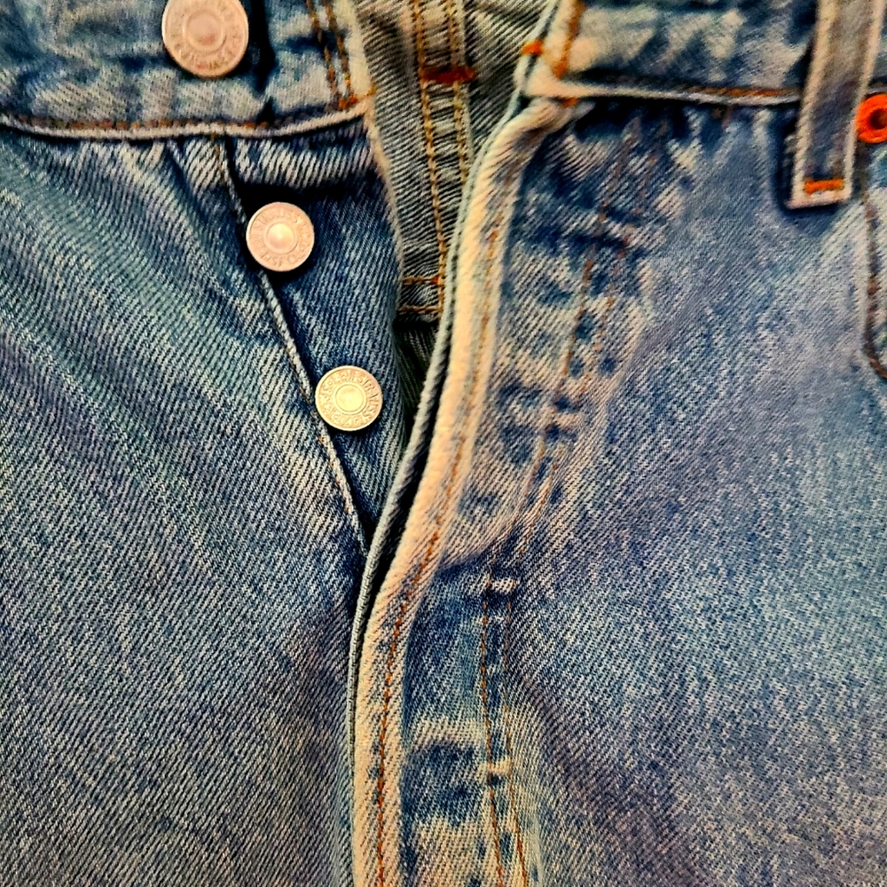 Button fly Levi 501